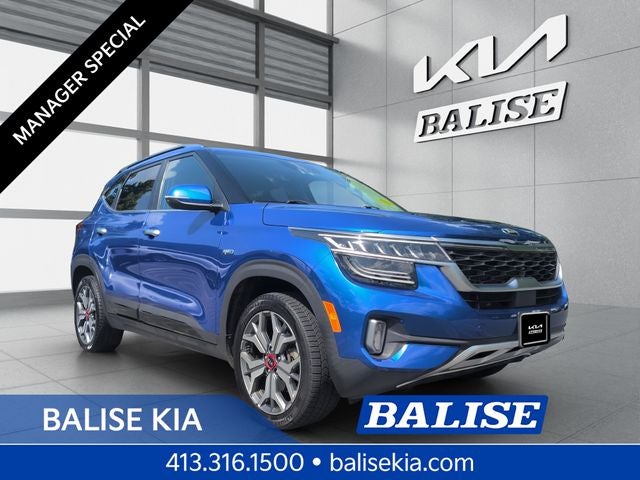 2021 Kia Seltos SX in Neptune Blue — front three-quarter view